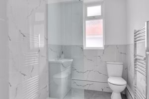 Photo 32- click for photo gallery